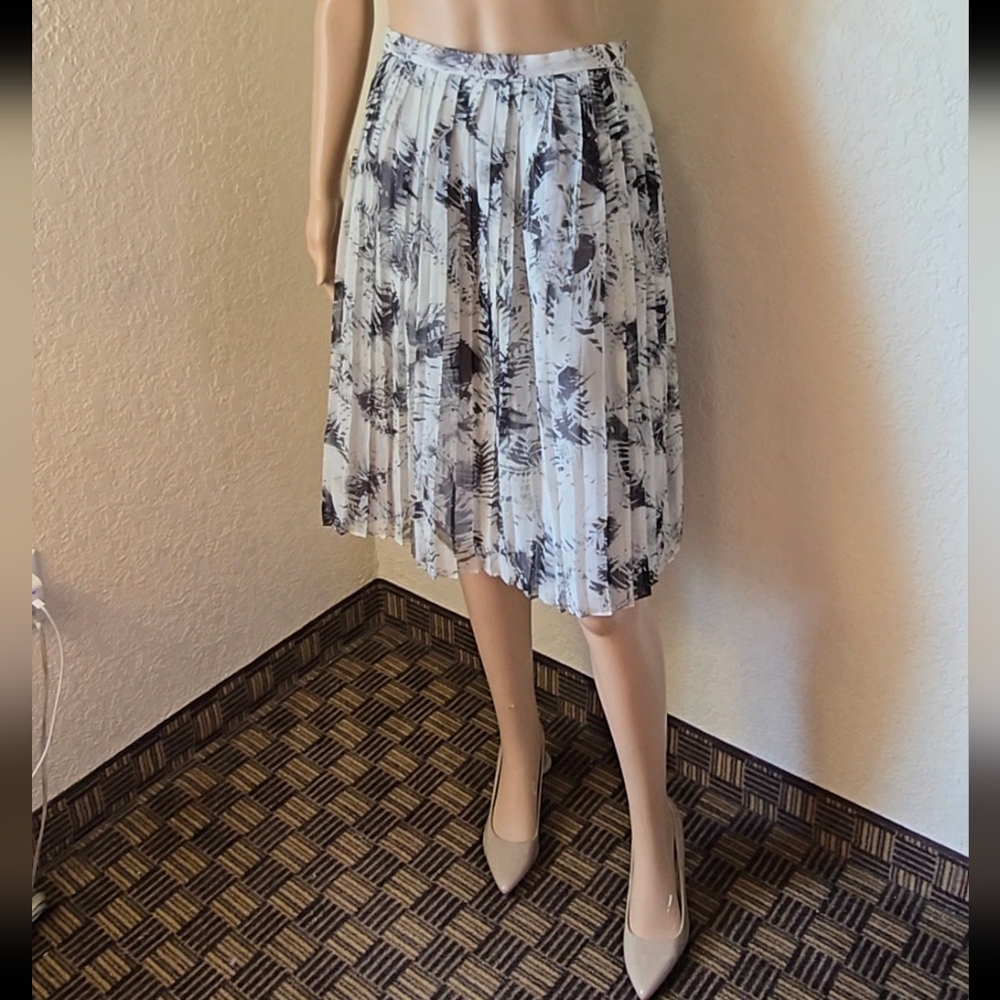 Black and White Pleated Skater Midi Skirt